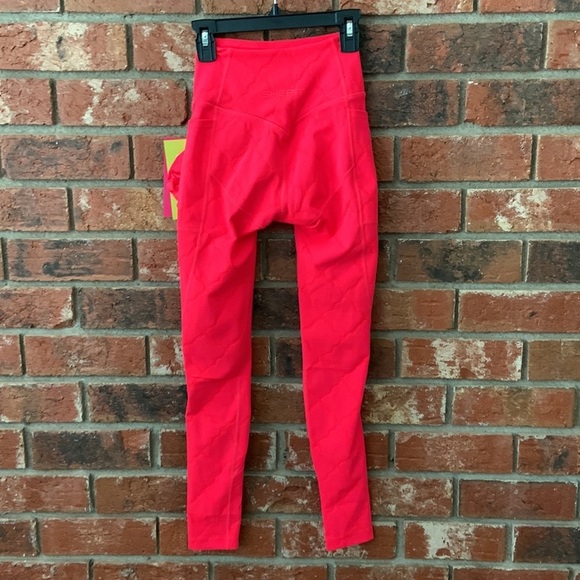Shefit Aloud Hot Pink Pocket Leggings - Picture 9 of 13